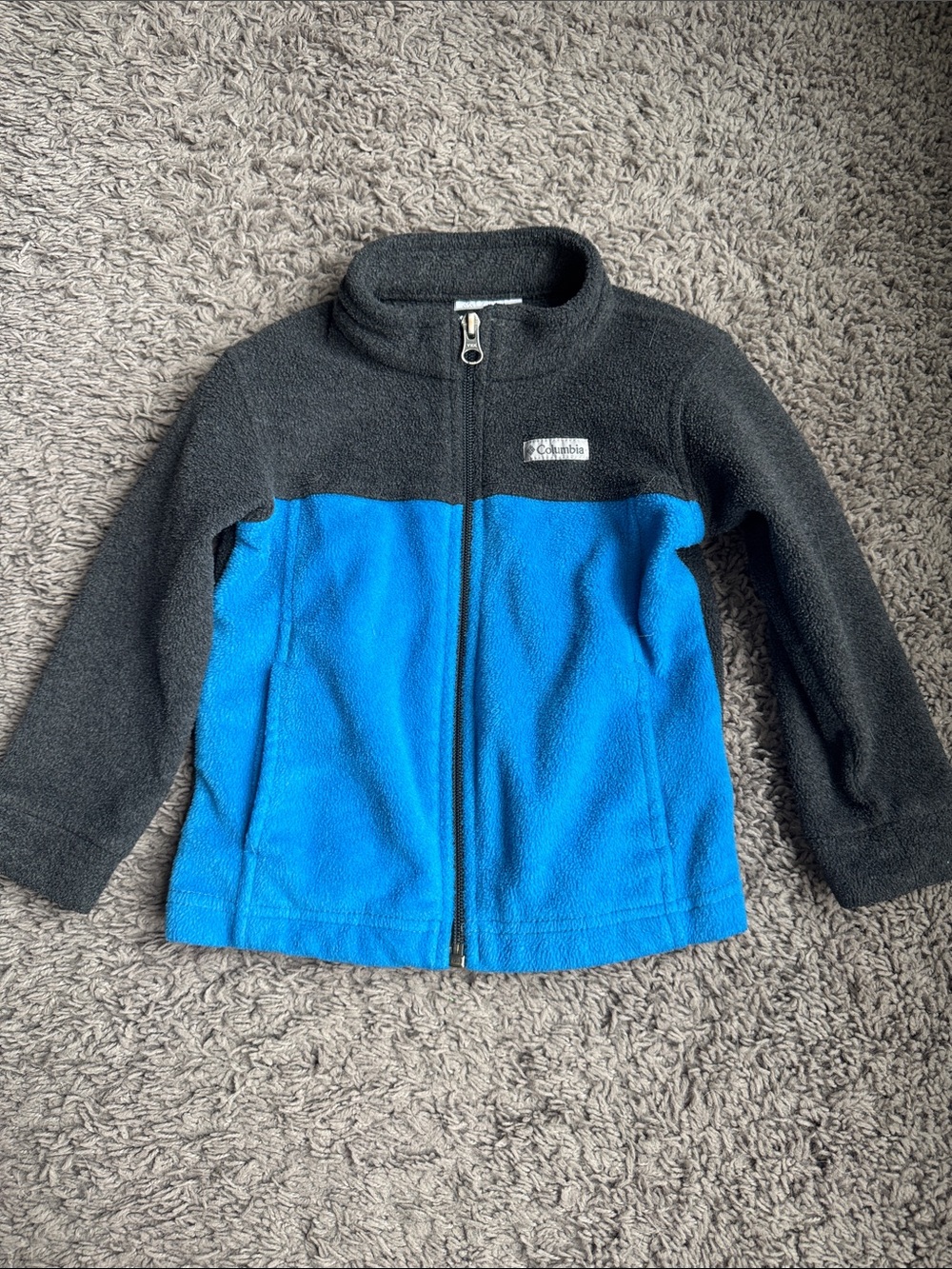 Columbia Kids Two-Tone Black and Bright Blue Fleece Jacket